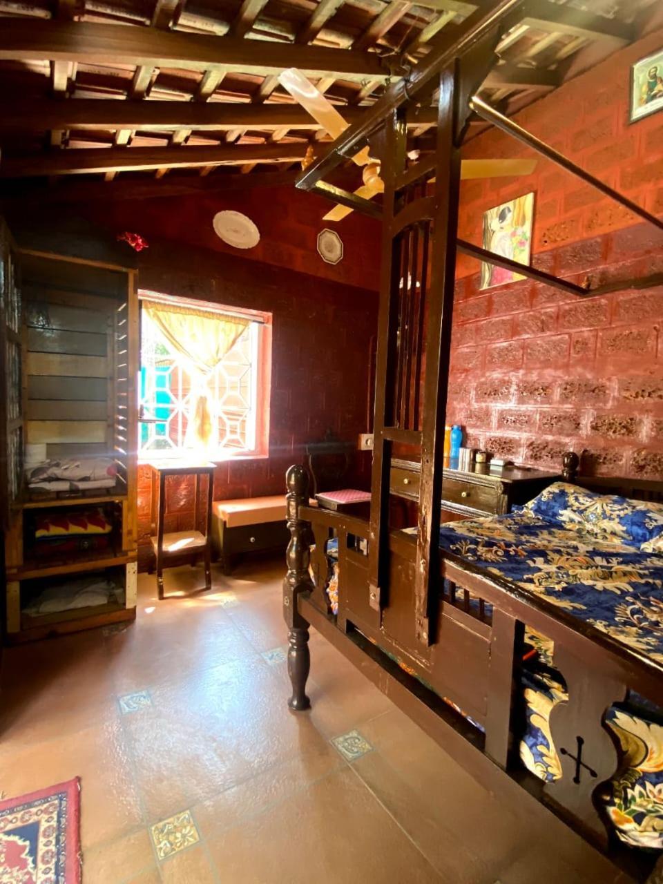 Bed and Breakfast Moradia Dos Quadros Malar Exterior foto